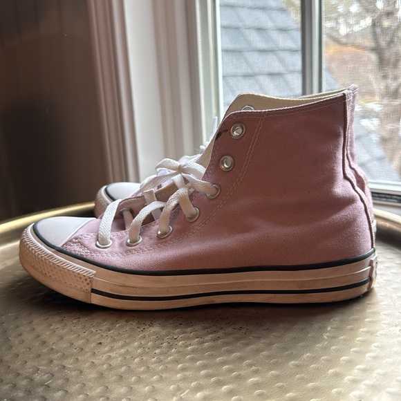 High top converse - Picture 3 of 3